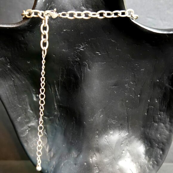 Vintage Silver-Tone Bib Necklace Black Beads Floral Gothic Moody Adjustable - Picture 7 of 10